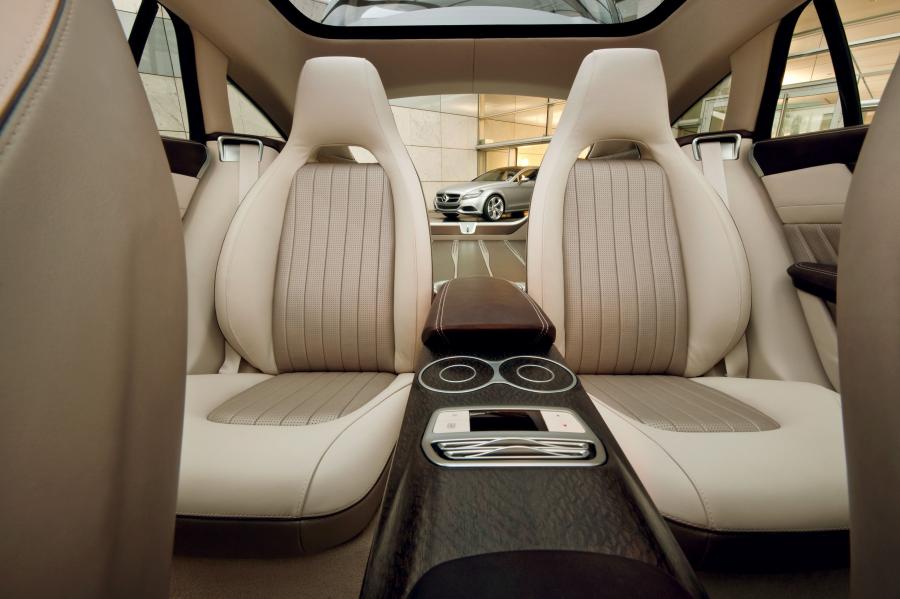  Mercedes-Benz CLS Shooting Break Concept 2010 года  (фото 63 из 86)